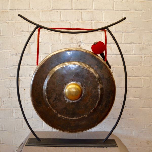 Gong en acier et laiton, Java, milieu du XXème